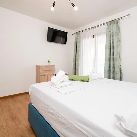 Val Apartman Trogir