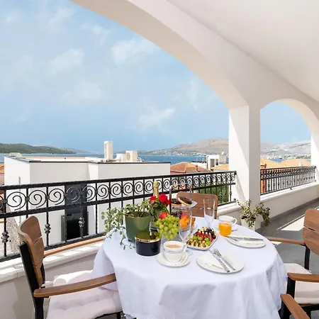 Val Apartment *