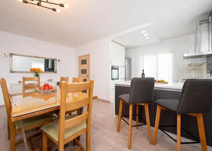 Lägenhet Val Trogir